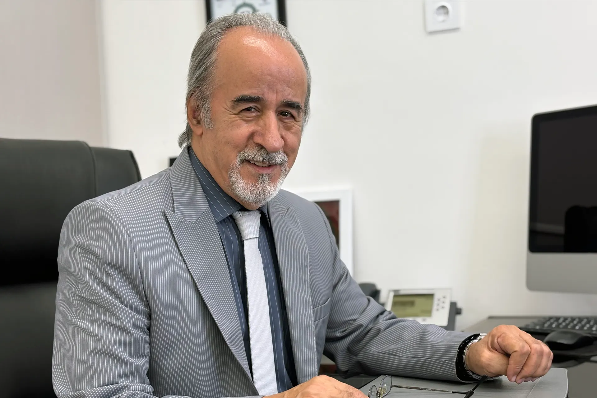 مطب دکتر علی یعقوبیی نوتاش